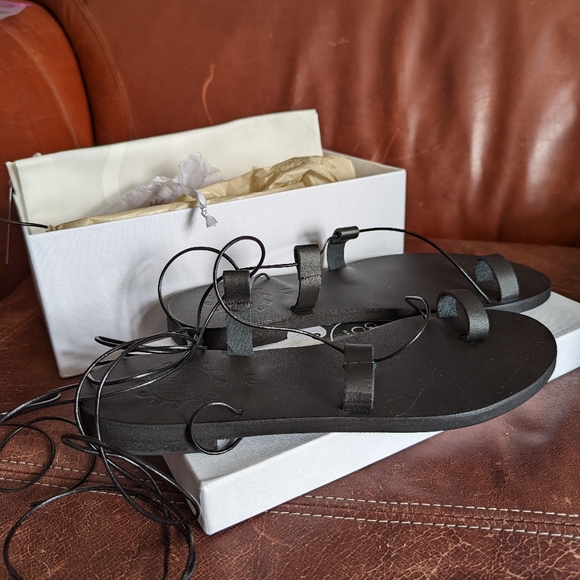 Greek chic sandals - Picture 4 of 4